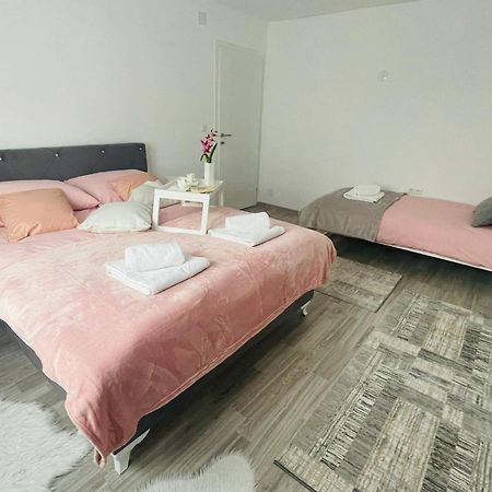 Apartment Zara Біхач Екстер'єр фото