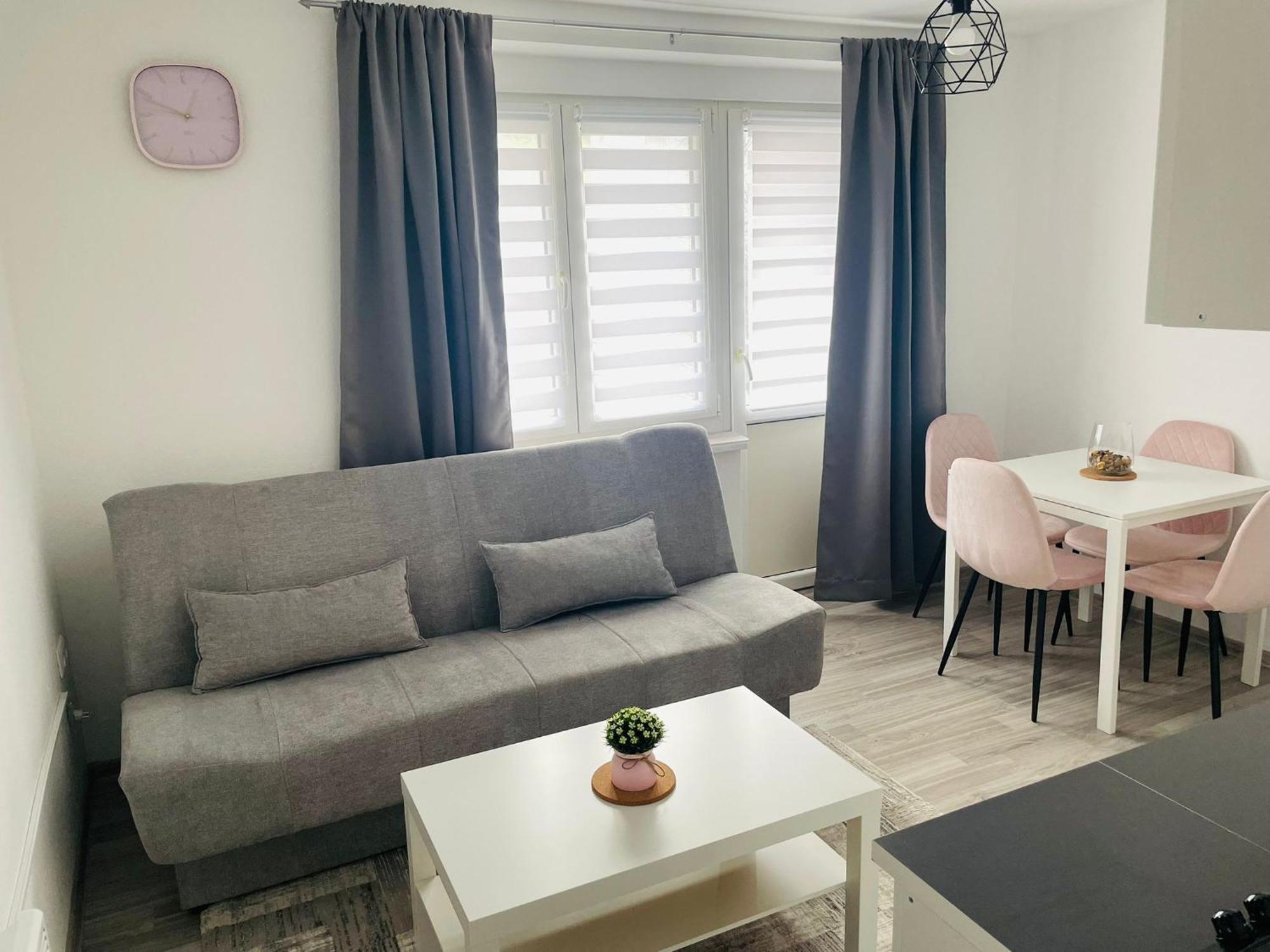 Apartment Zara Біхач Екстер'єр фото